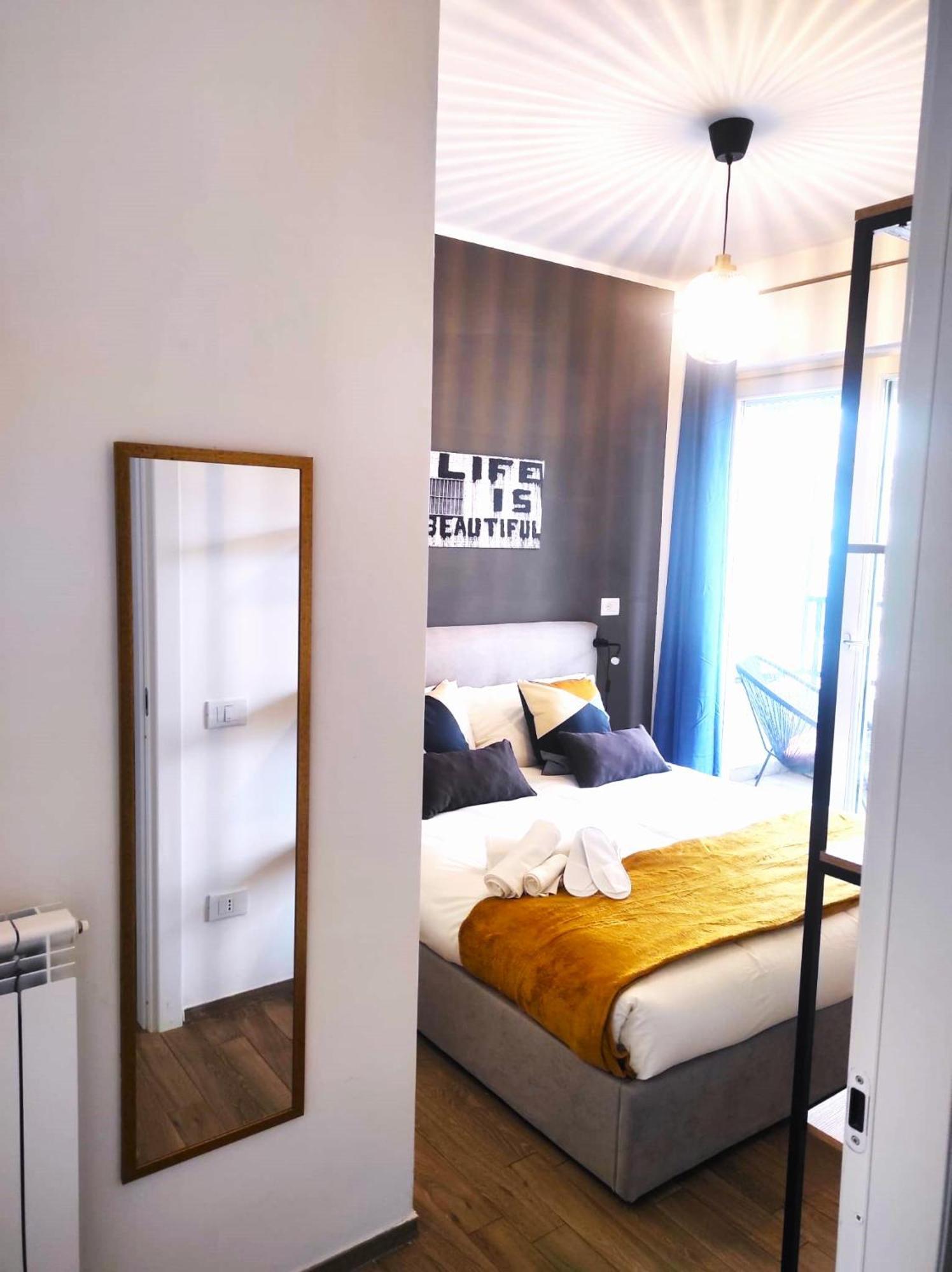 Michelangelo Airport Suite Room Фиумичино Екстериор снимка
