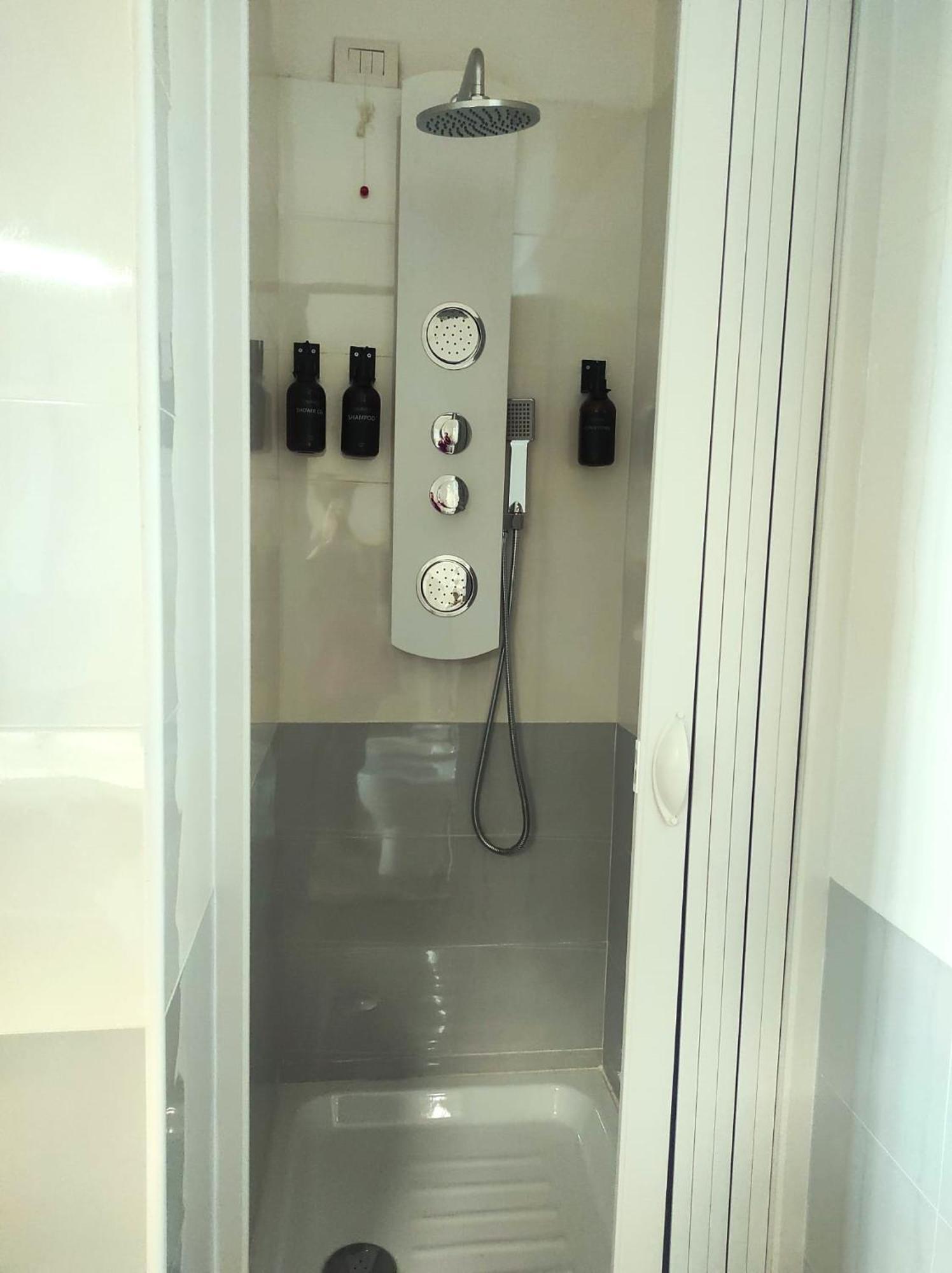 Michelangelo Airport Suite Room Фиумичино Екстериор снимка